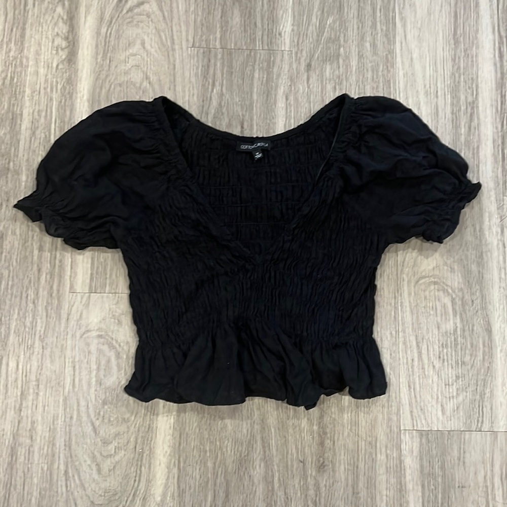 Black Crinkle Crop Top